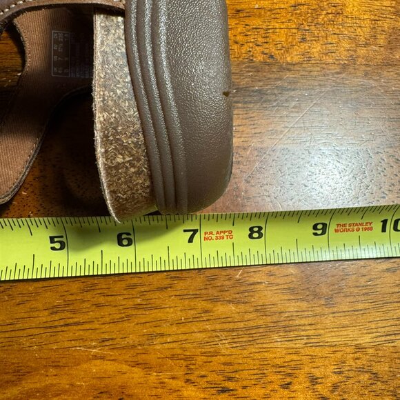 Clarks Collection April Cove Sandal in Bronze Metalic - Picture 10 of 12